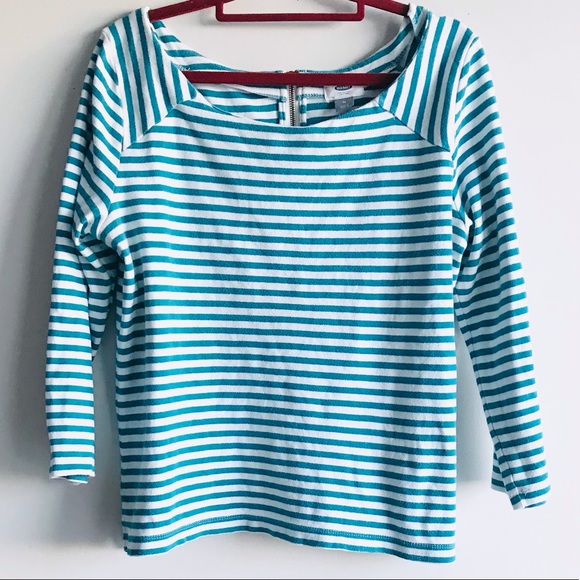 ๐Old Navy Medium Size White With Green Stripes Long Sleeves Top - Picture 7 of 12